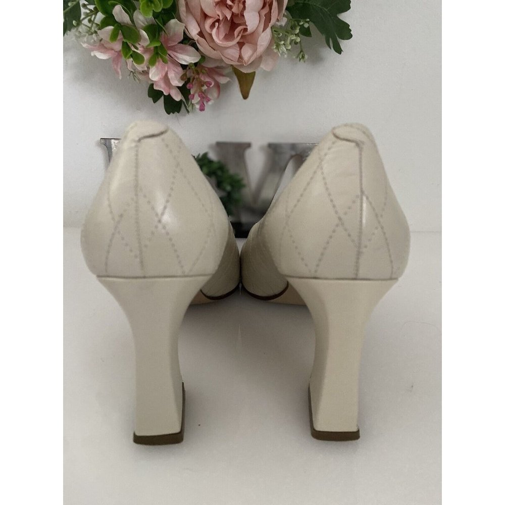 Rangoni Firenze Leather Block Heel Pumps 7B Off White Stitched Slip On Italy EUC - Picture 9 of 12
